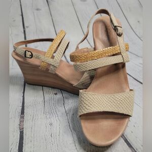 Ugg Lira Mar Wedge Heel Sandals size 8.5 Braided Ankle Strap 2 tone